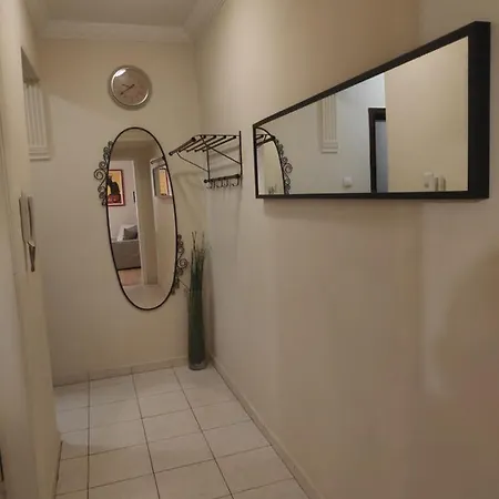 Апартаменты Pantheon