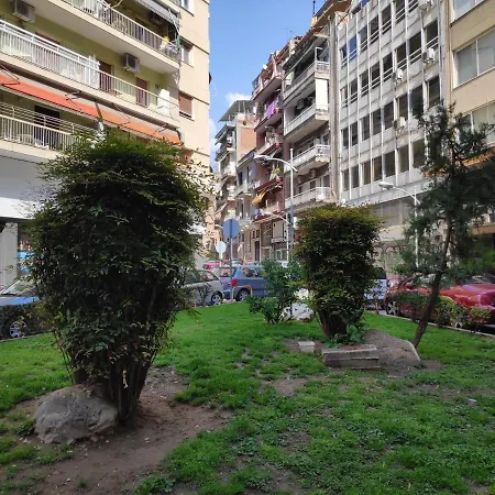 Апартаменты Pantheon *