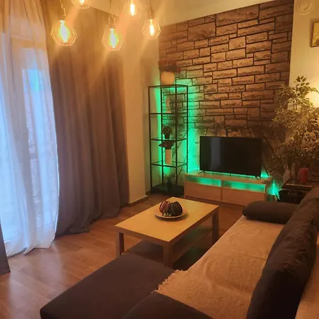 Apartment Pantheon *