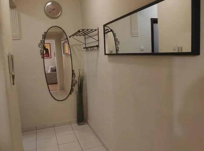 Apartment Pantheon